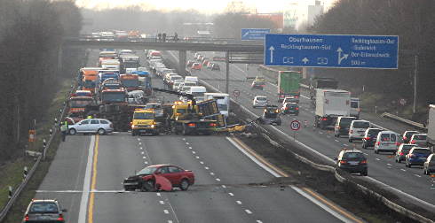 Marl Aktuell/Sonntagsblatt im Vest » Stundenlang ging nichts auf der A2